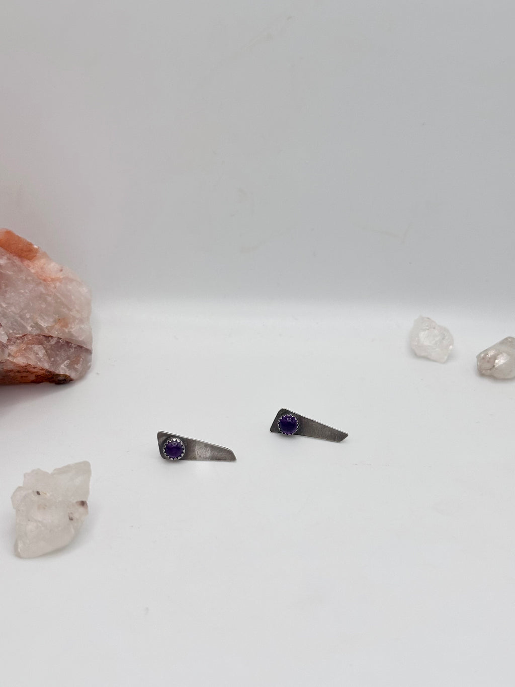 Amethyst triangular studs