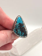 Shattuckite scalloped ring
