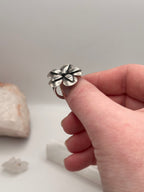 Vintage layered flower ring