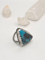 Shattuckite scalloped ring