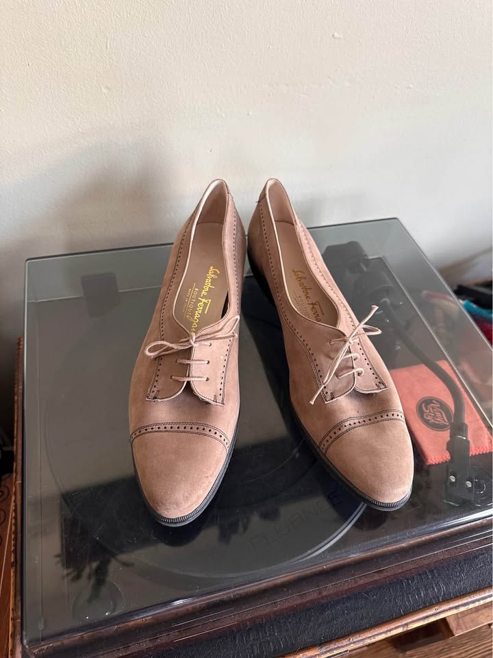 Vintage 9.5AA Salvatore Ferragamo Suede Loafers
