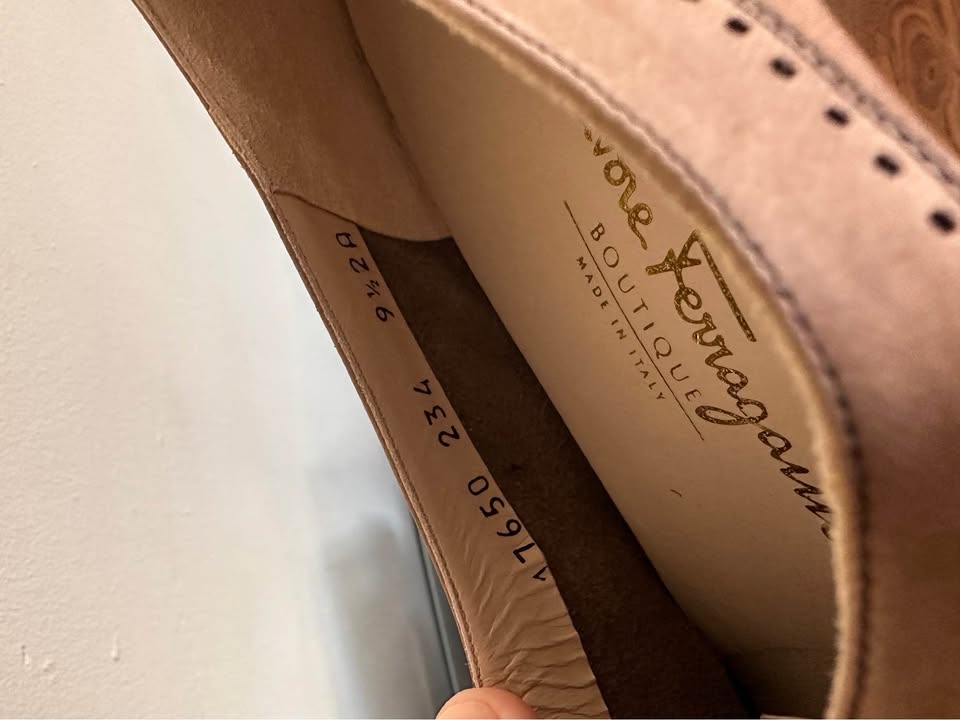 Vintage 9.5AA Salvatore Ferragamo Suede Loafers