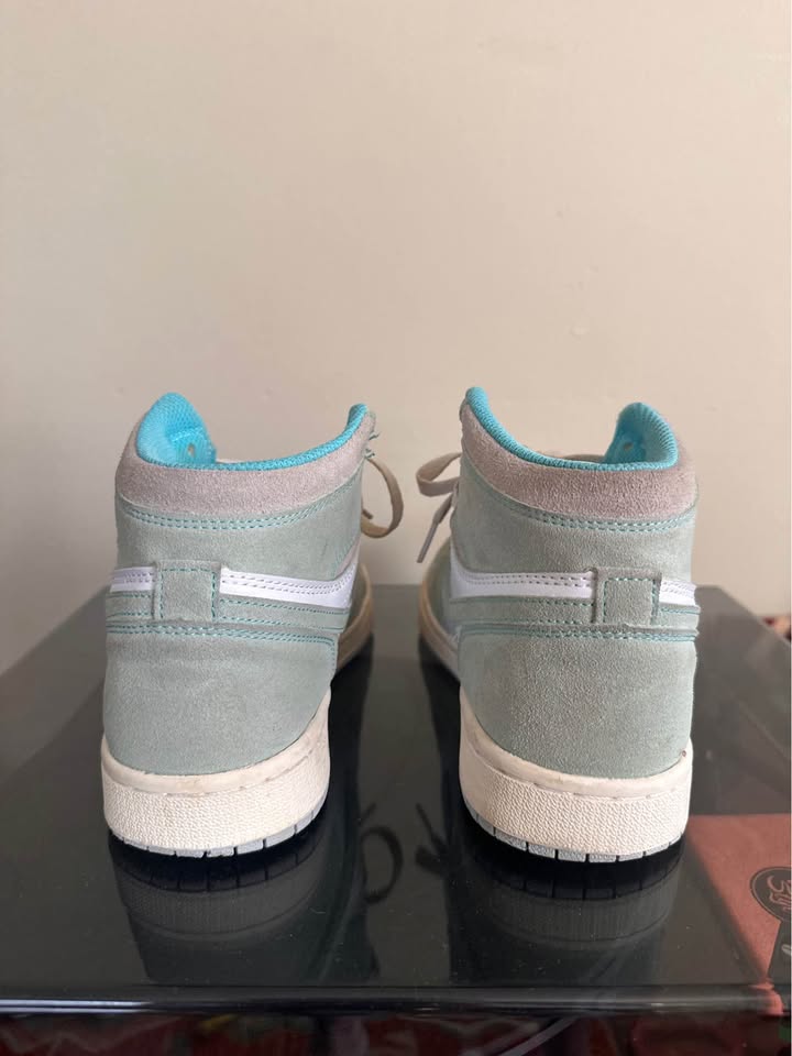 Nike Air Jordan 1 Retro High OG Women’s 6.5