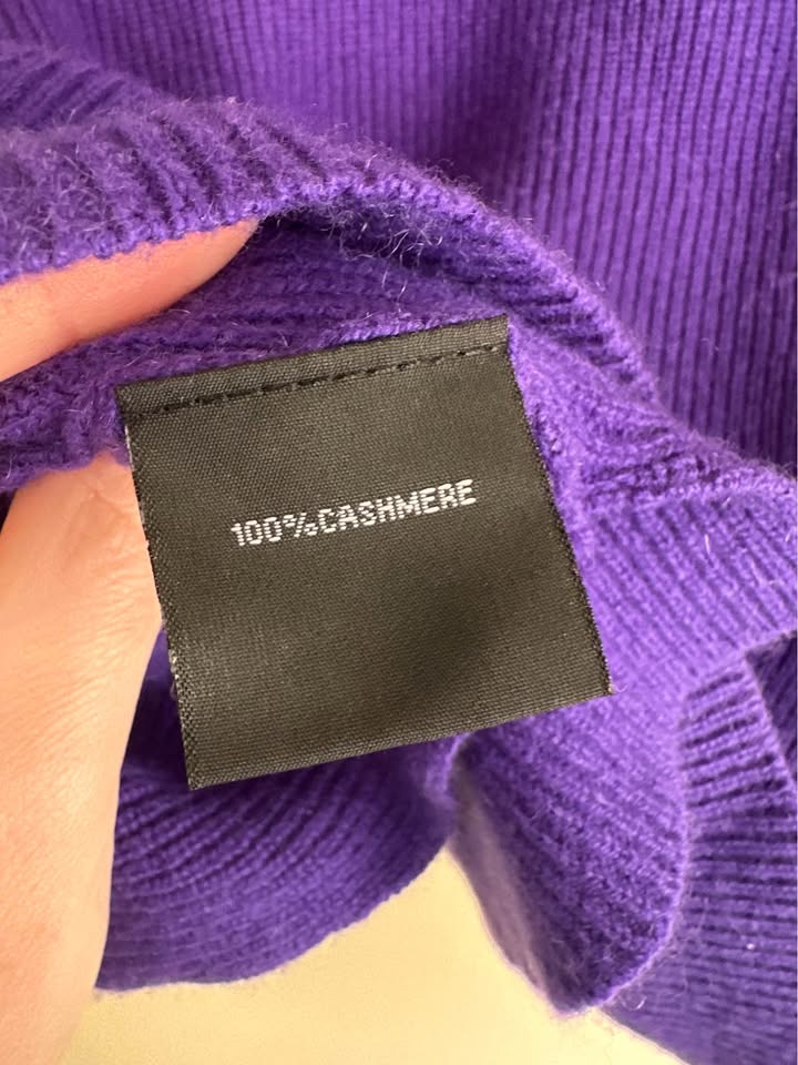 Cashmere Nicole Miller Sweater
