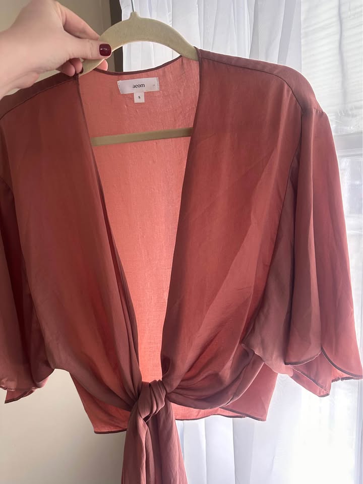 Cropped Front-Tie Shawl