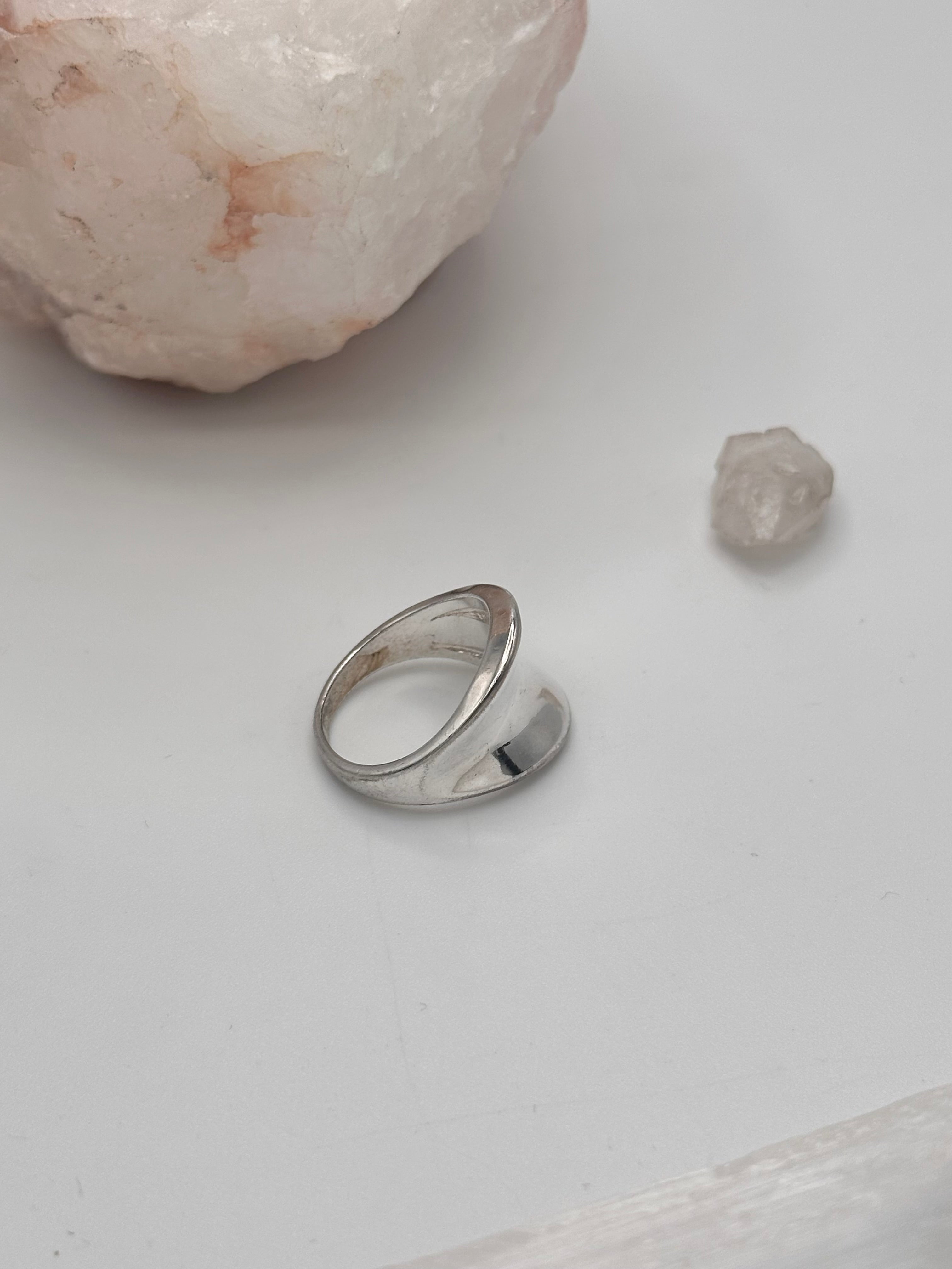 Vintage Chunky wave ring