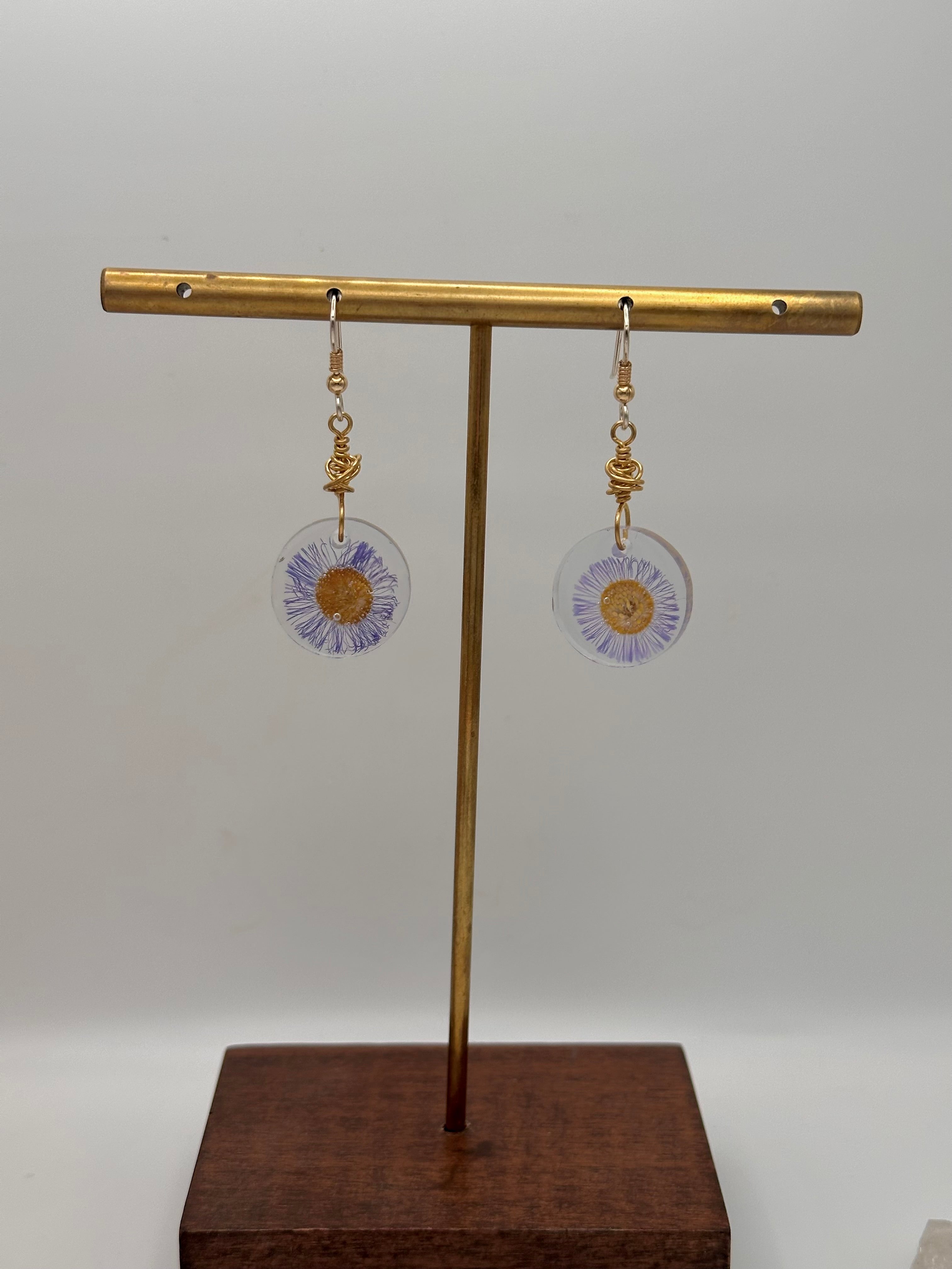 Natural Flowers in Resin earrings