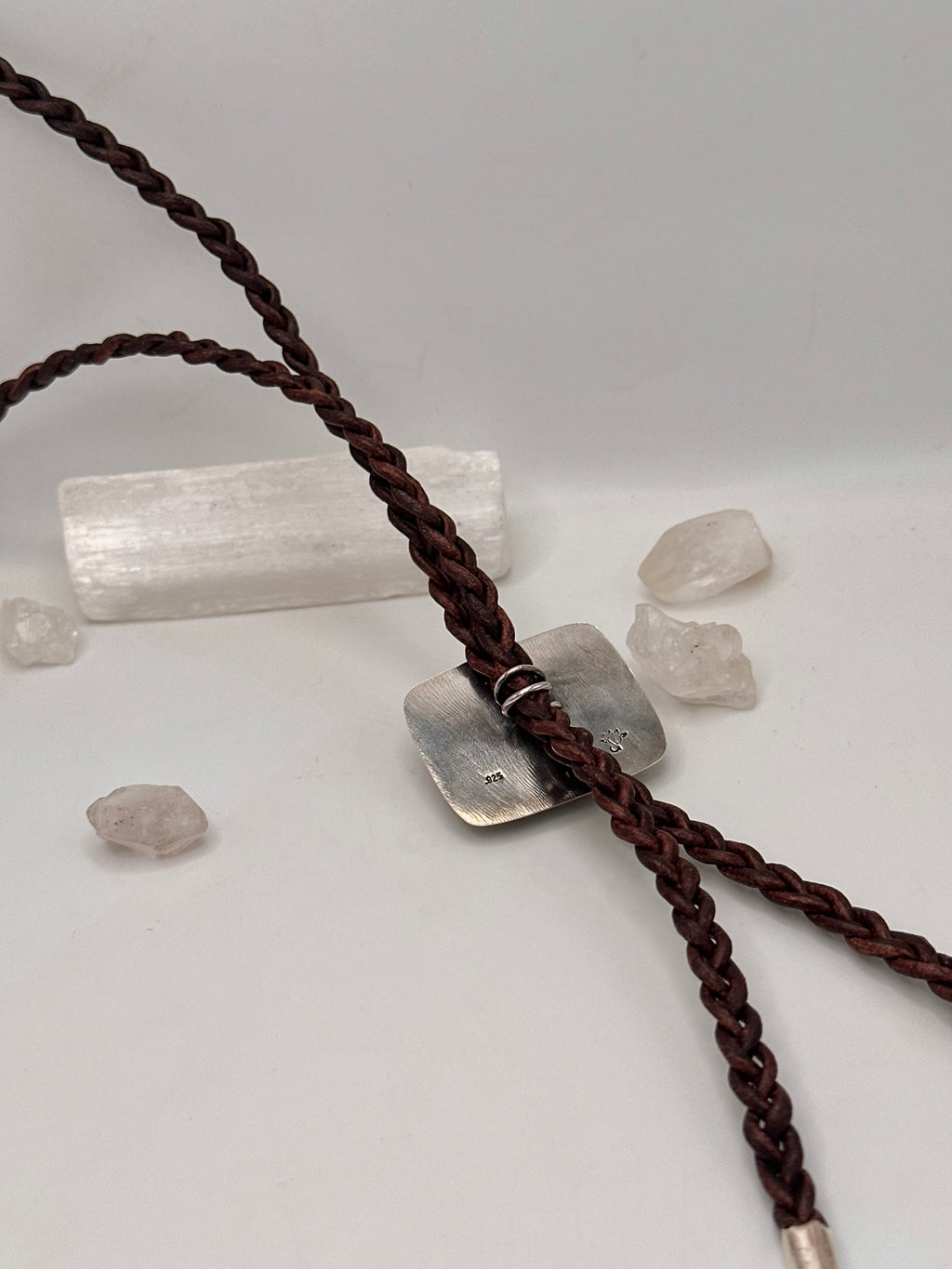 Wonderstone and Leather Bolo Tie