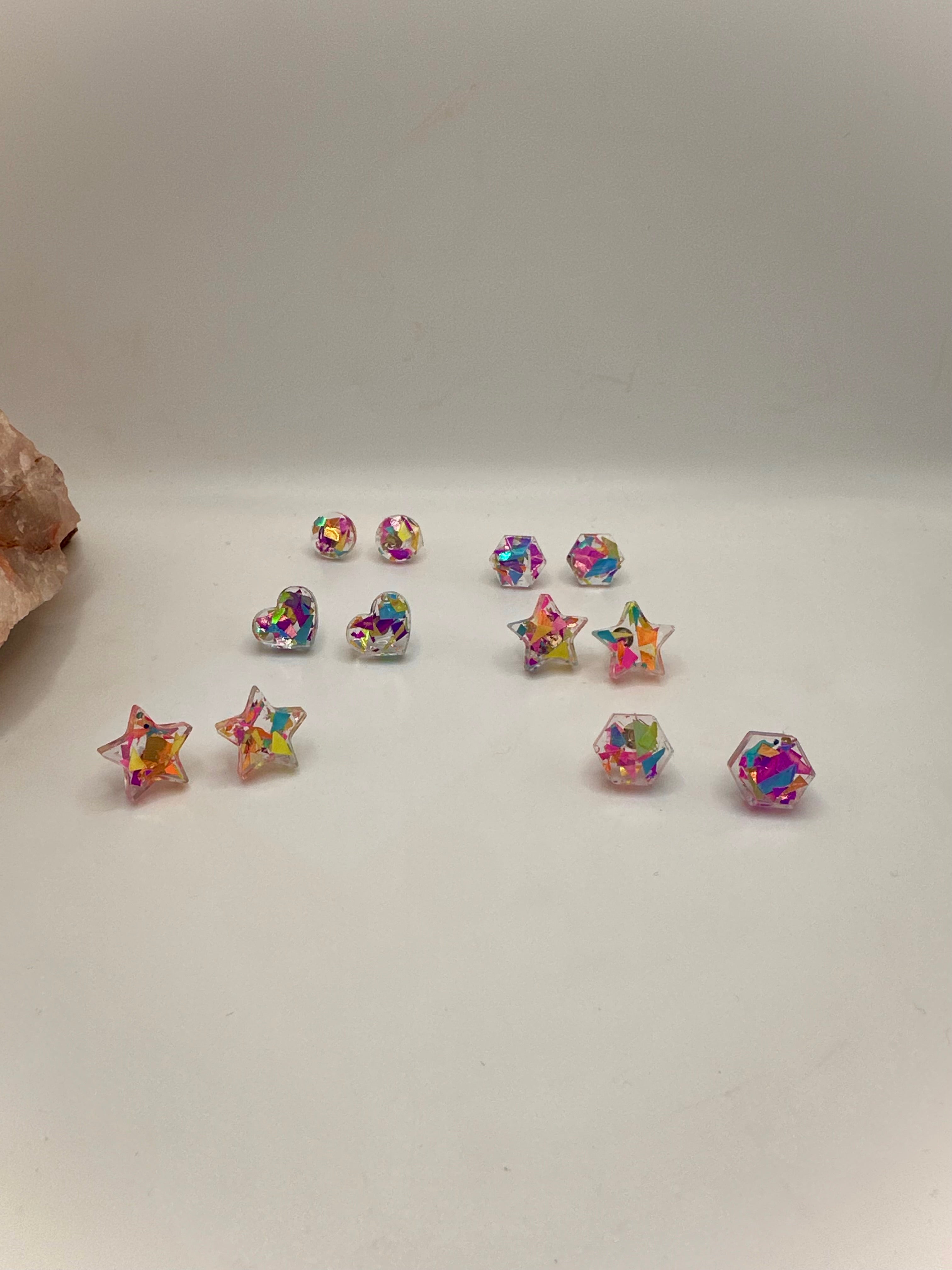 Glitter resin studs