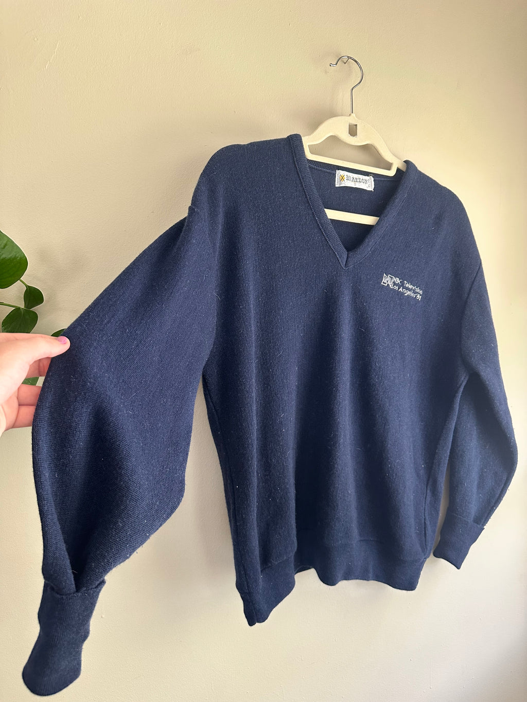 Vintage NBC-TV LA 1981 sweater