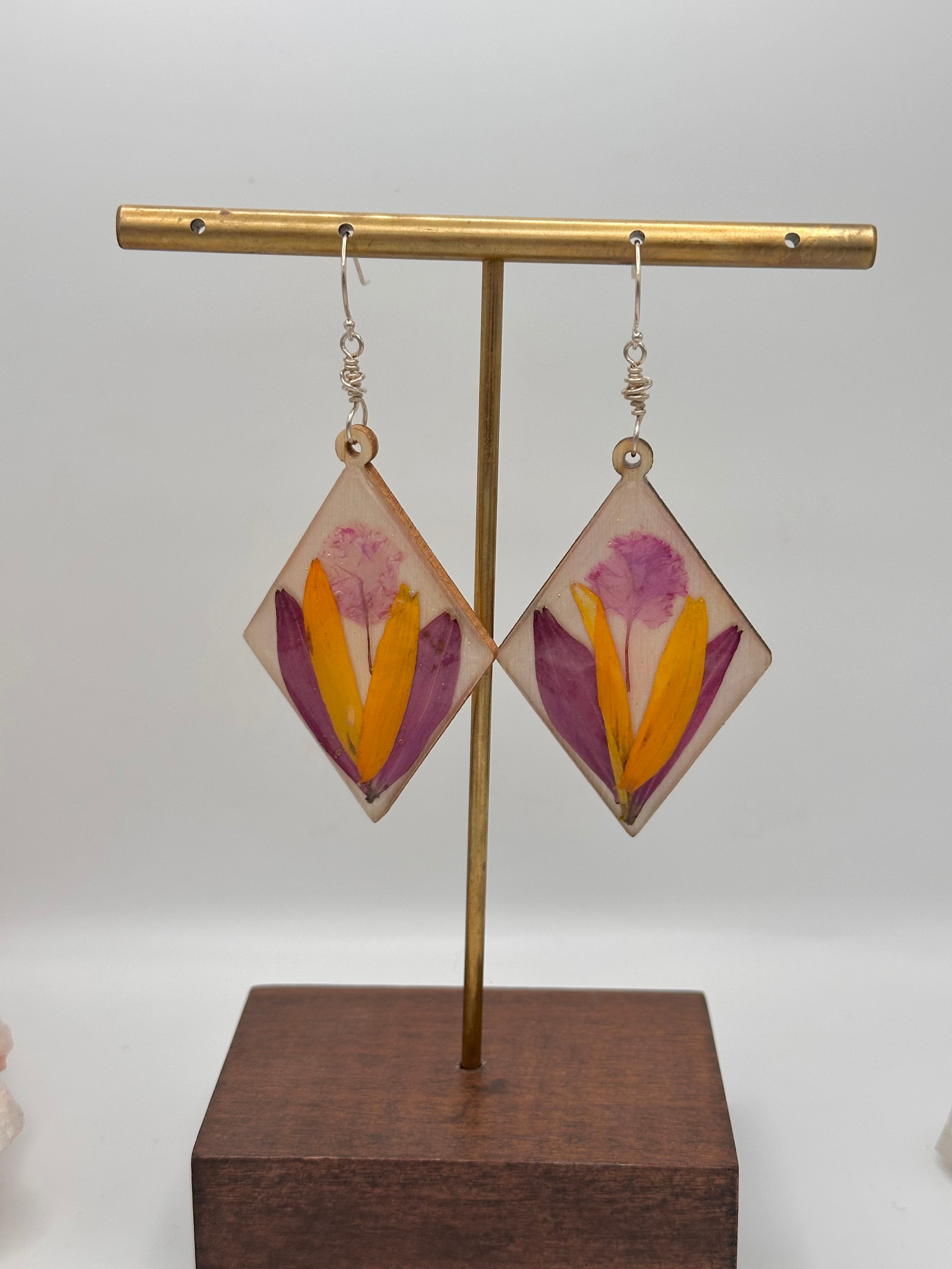 Natural Flowers in Resin earrings