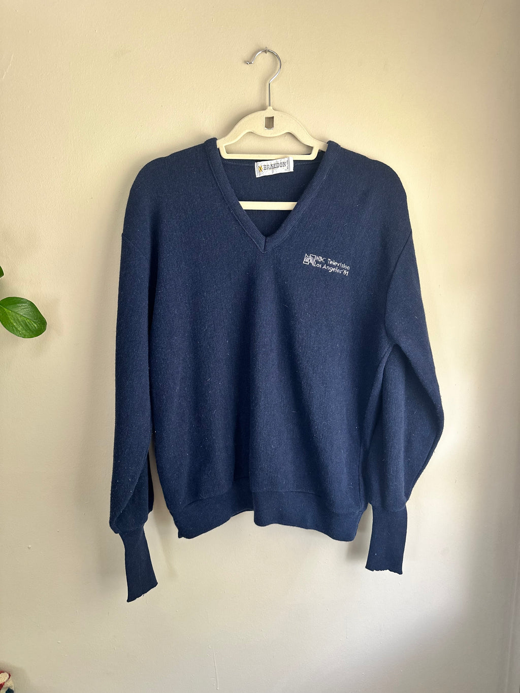 Vintage NBC-TV LA 1981 sweater
