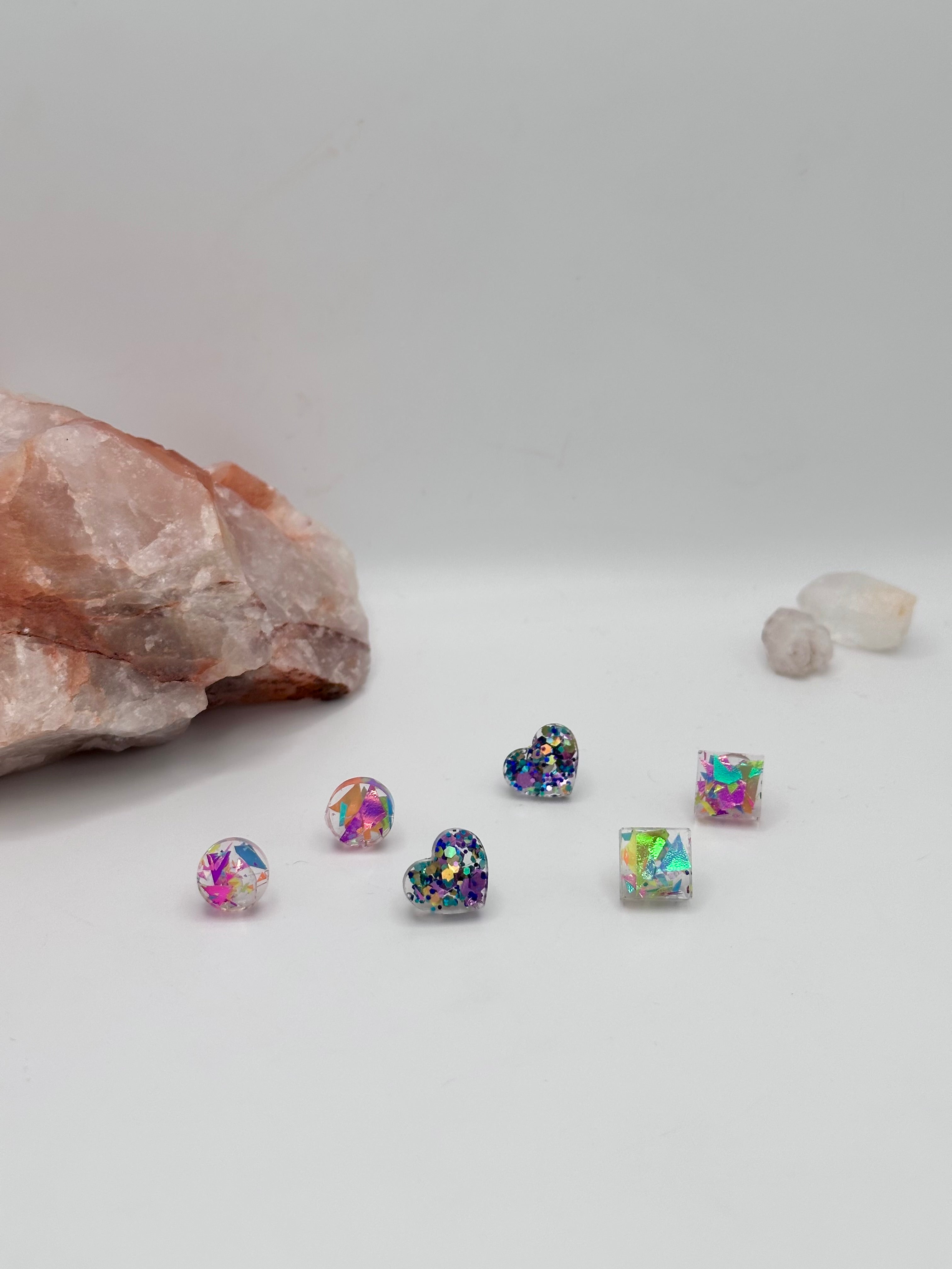 Glitter resin studs