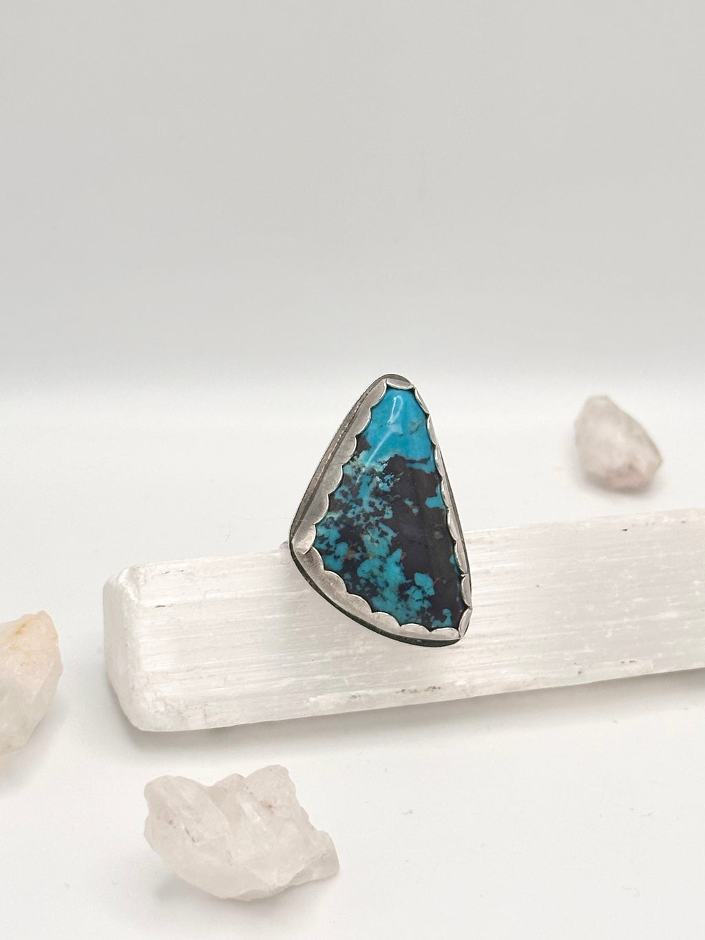 Shattuckite scalloped ring