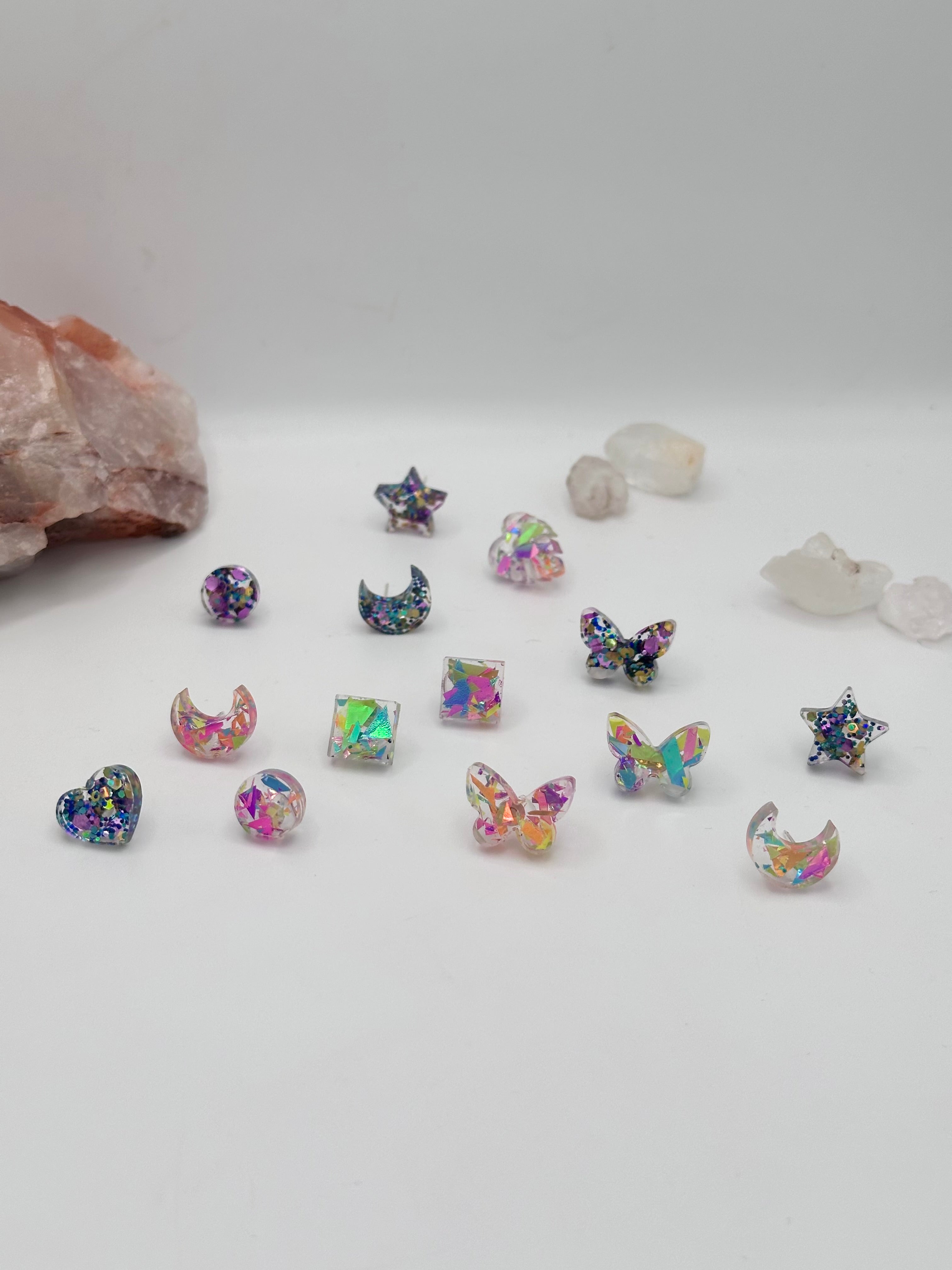 Glitter resin studs