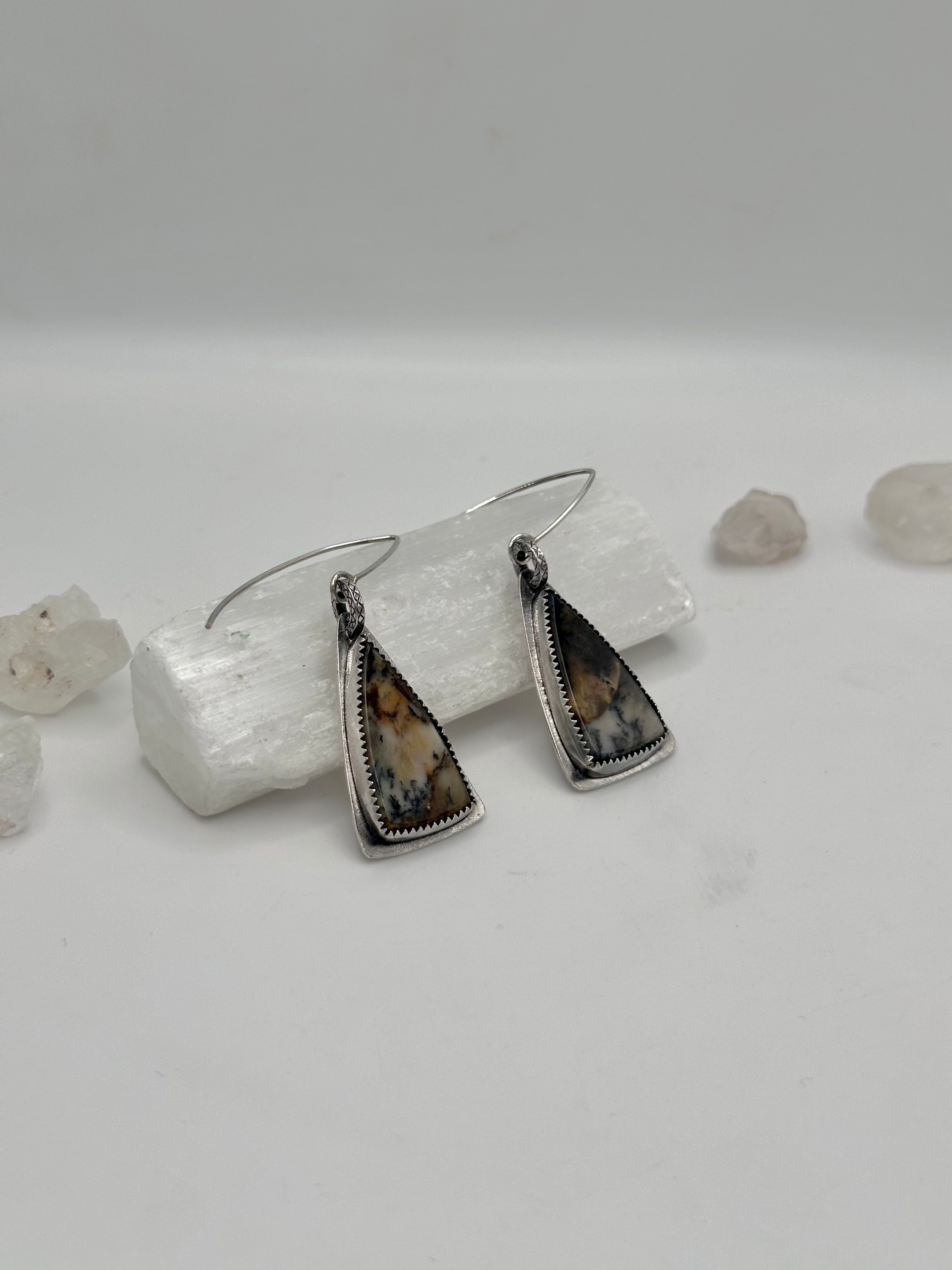 Woodsy Agate earrings