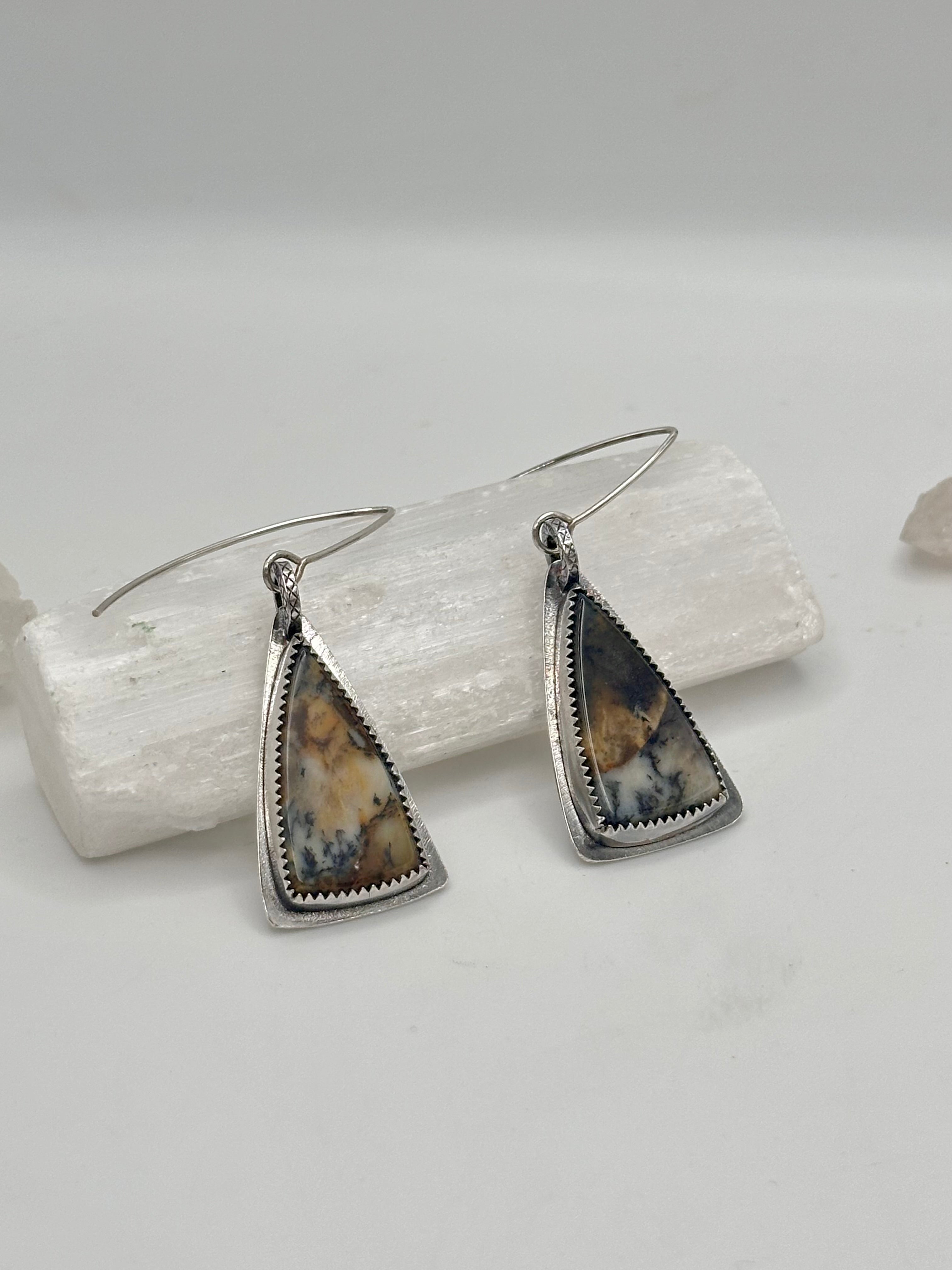 Woodsy Agate earrings