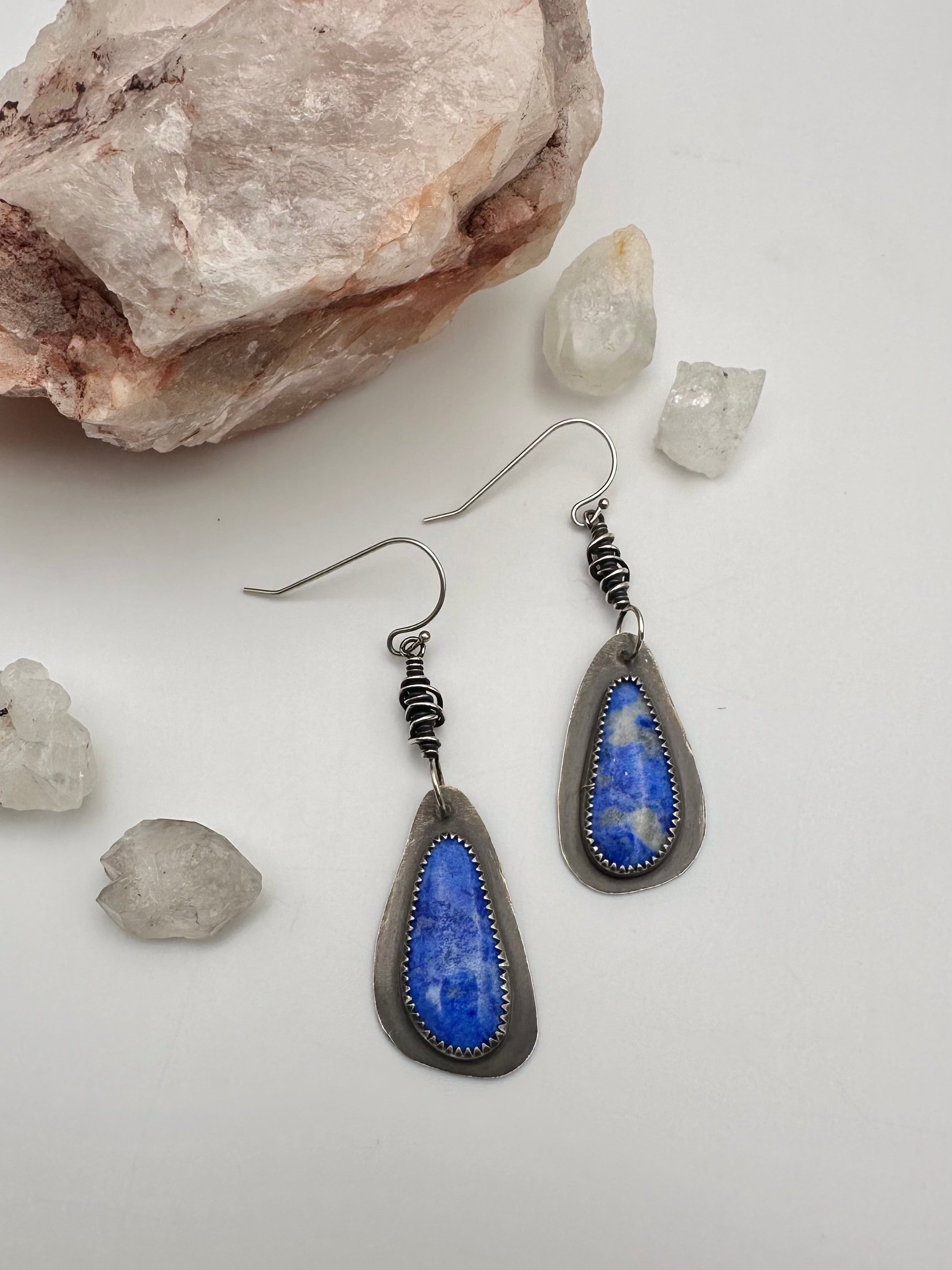 *GIVEAWAY* Lapis Lazuli teardrop earrings+