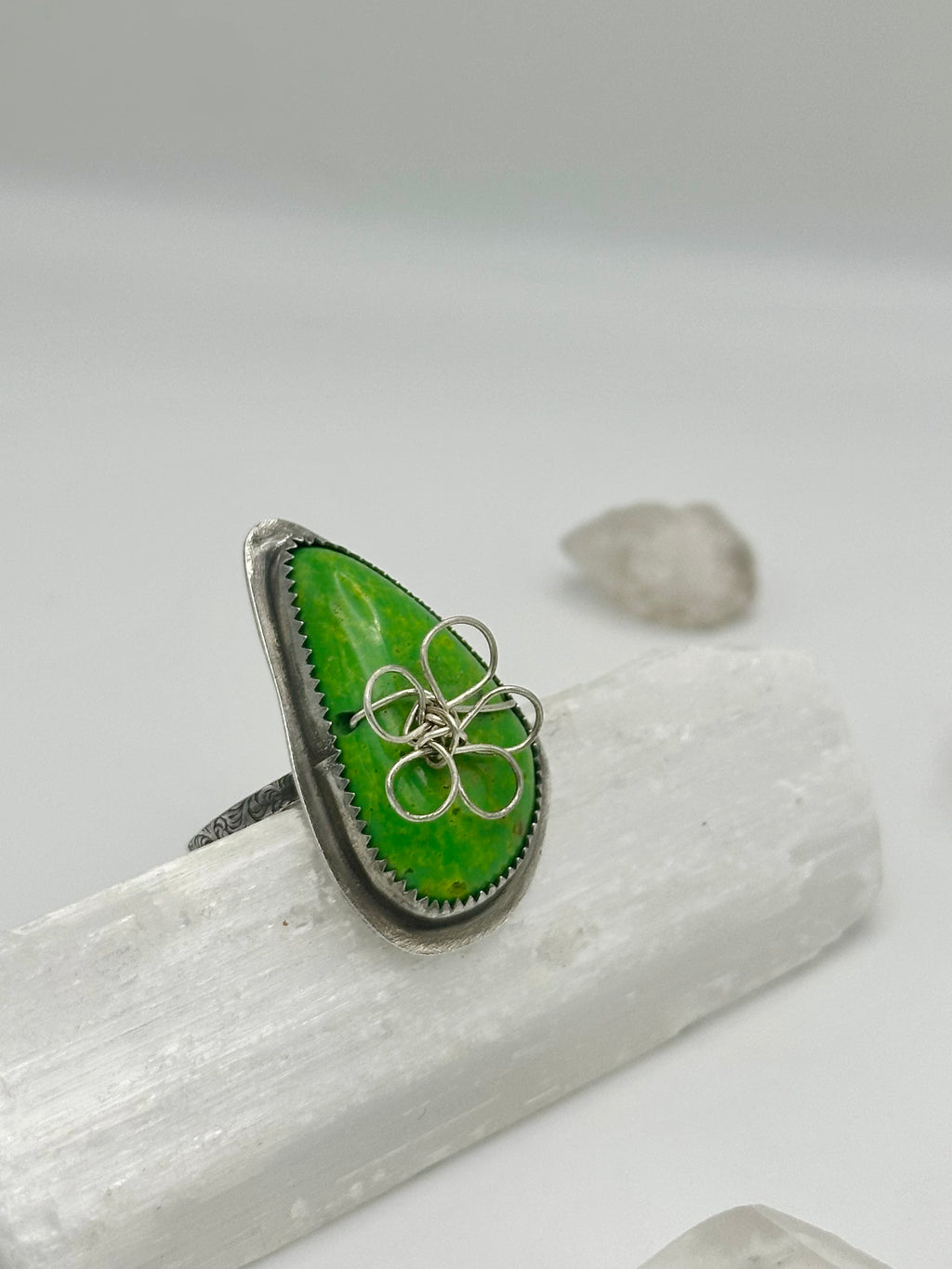 Bright Green Turquoise with wire flower ring