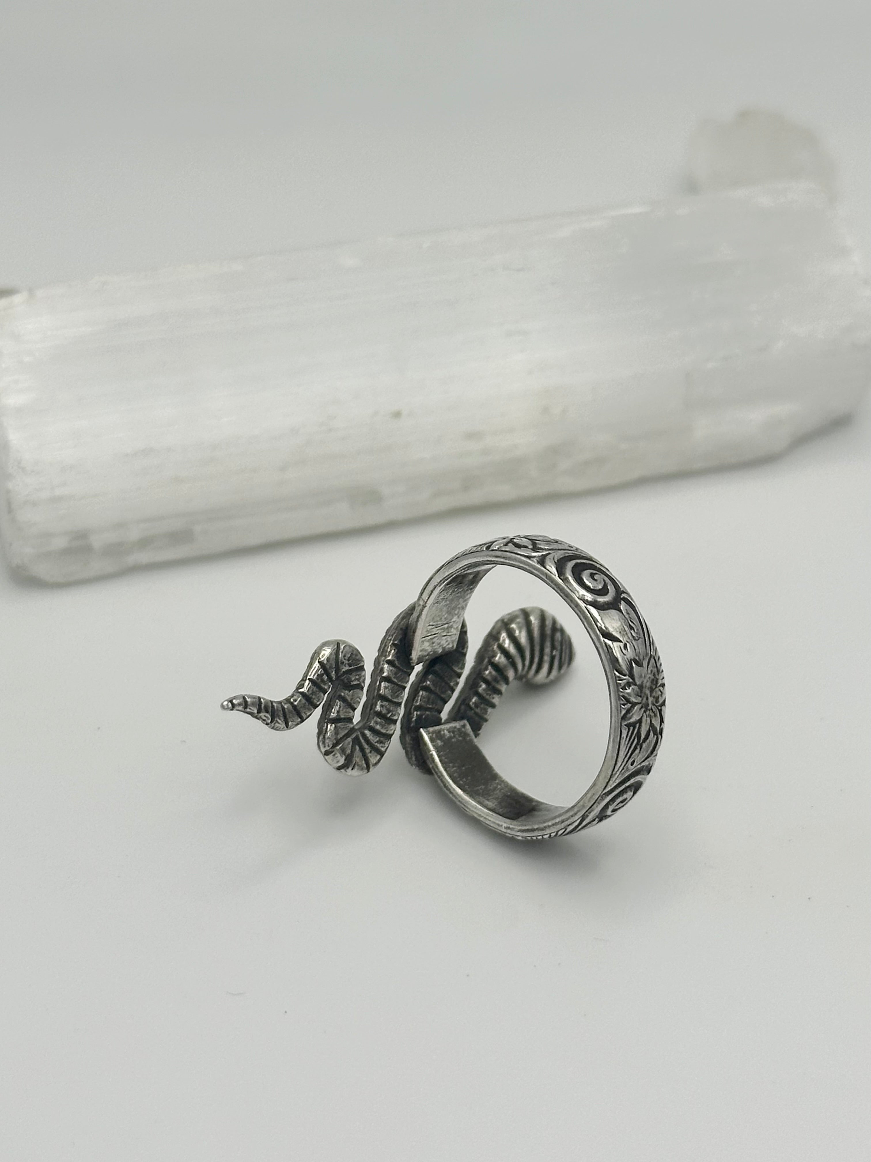 Large Snake with floral ring