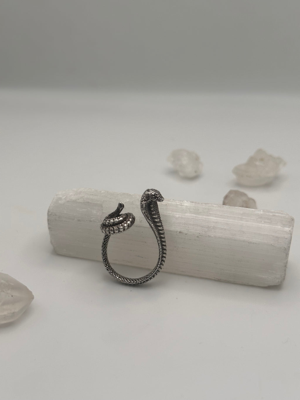 Cobra Snake ring